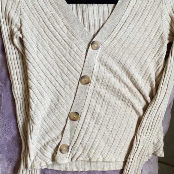 Casual long sleeve top - Picture 2 of 5